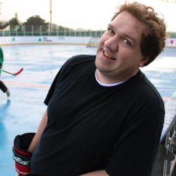 Jason Molenda