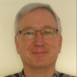 Hans Keﬆing