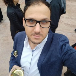 Avi Shukron
